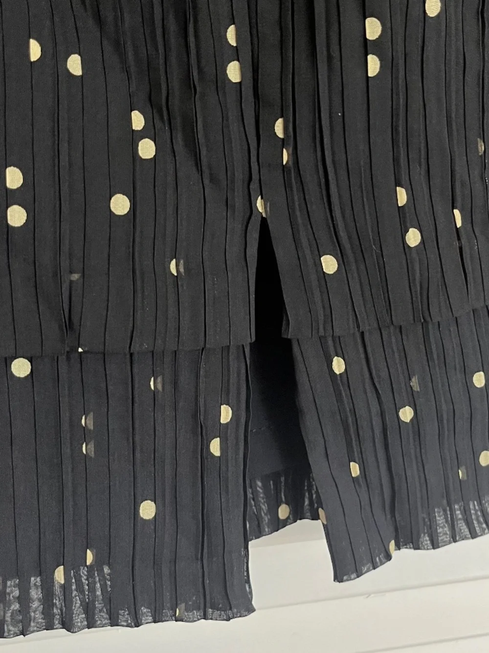 Kay Unger Pleated Tiered Polka Dot Black Skirt Size 8